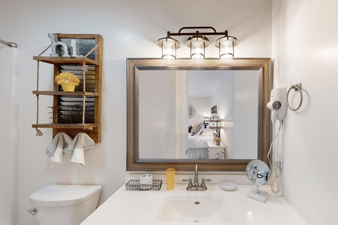 Pointe Royale Cute & Comfy Διαμέρισμα Μπράνσον Εξωτερικό φωτογραφία